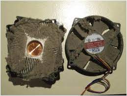 Desktop Computer Heat sink choked with dust and dirt with choked fan