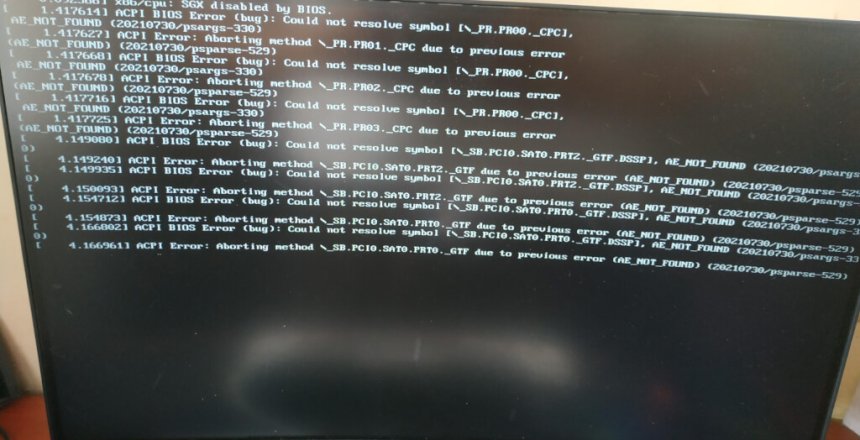 ACPI error messages that are displayed on booting into Linux which are caused by the Linux kernel finding bugs in the BIOS of the machine