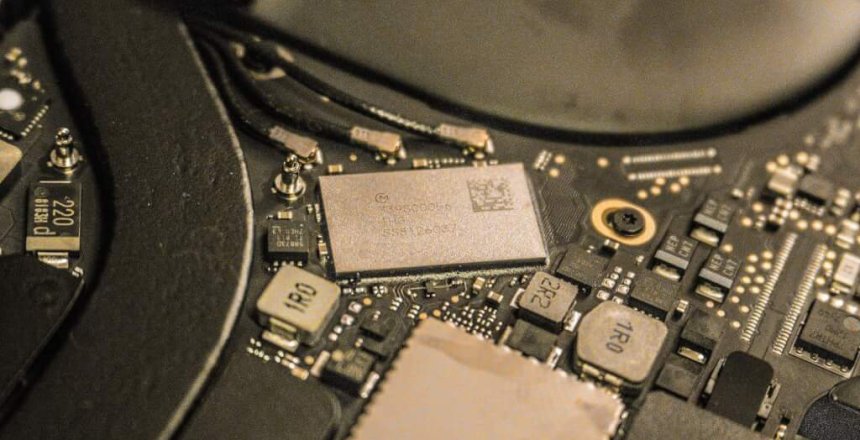 Image of a soldered on SSD inside a modern MacBook Pro